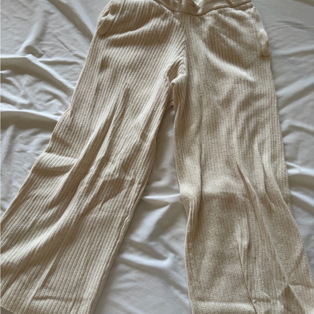 Stars above Cream Ribbed Wide-Leg Pants